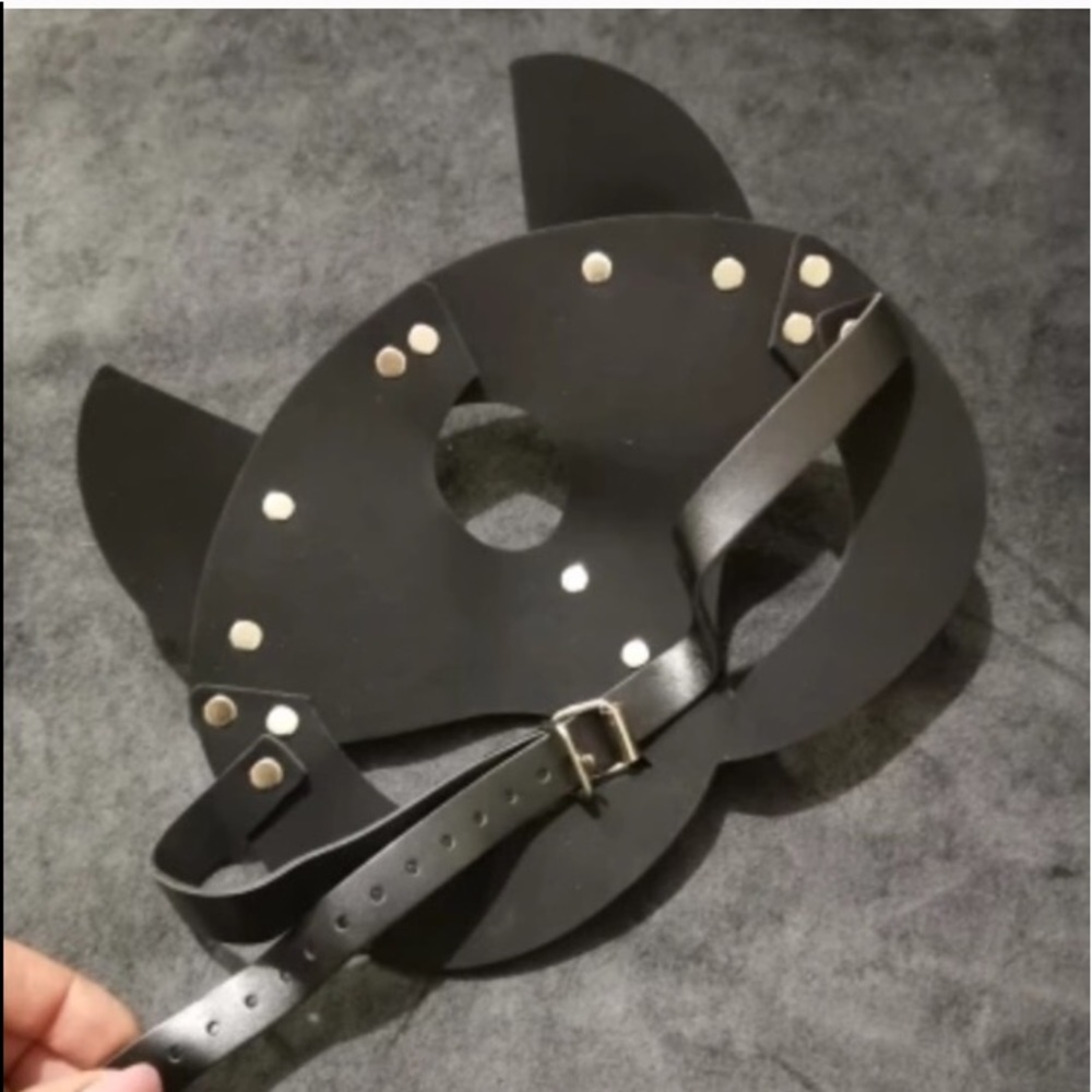 🌹Sexy Leather Cosplay Masquerade Party Eye Mask🌹 - Picture 7 of 16